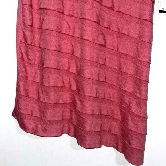 Alyx Sleeveless Pink Tiered Top With Lace Detail - Size M - Picture 5 of 8